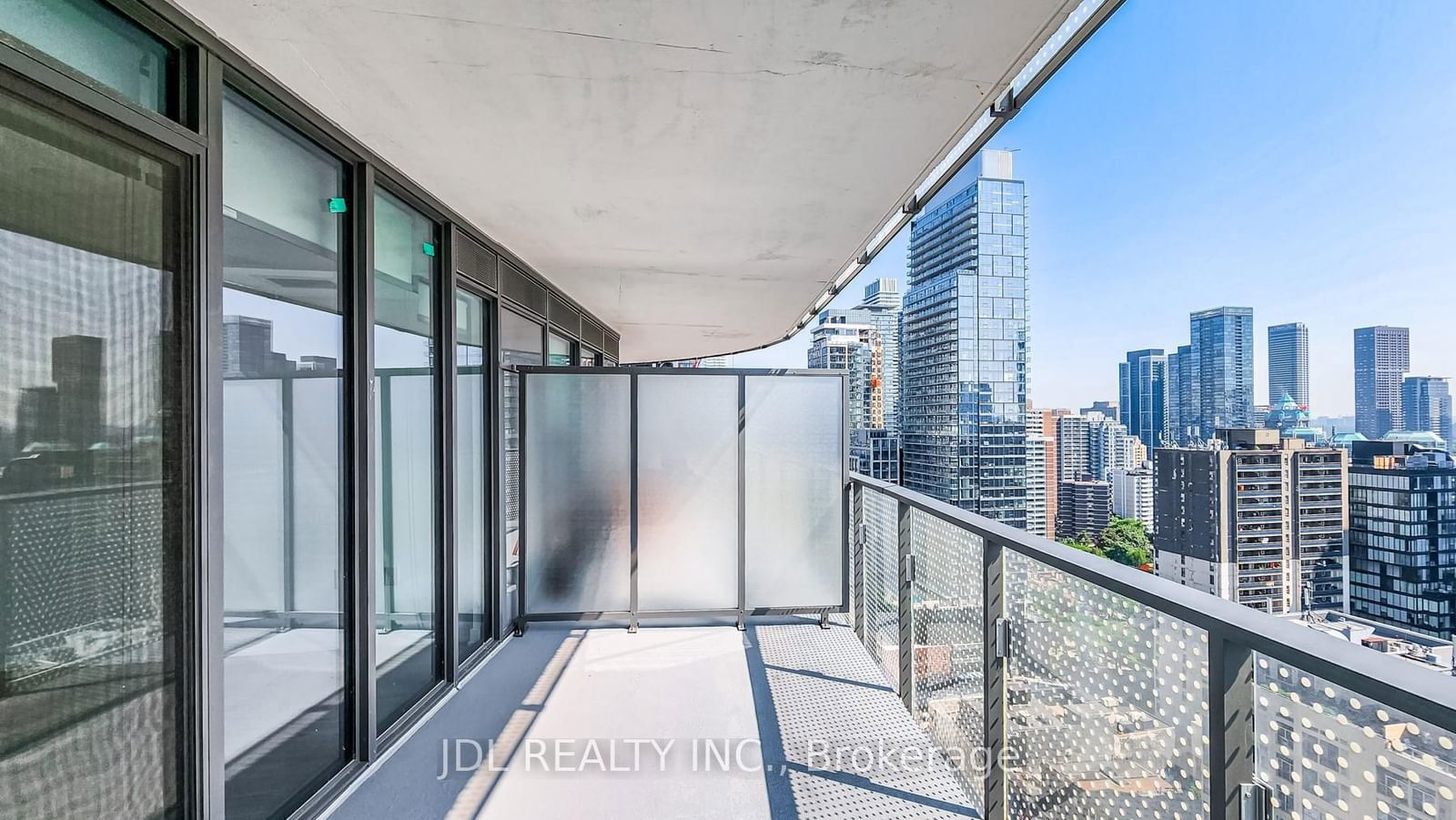 11 Wellesley St W, unit 2212 for rent