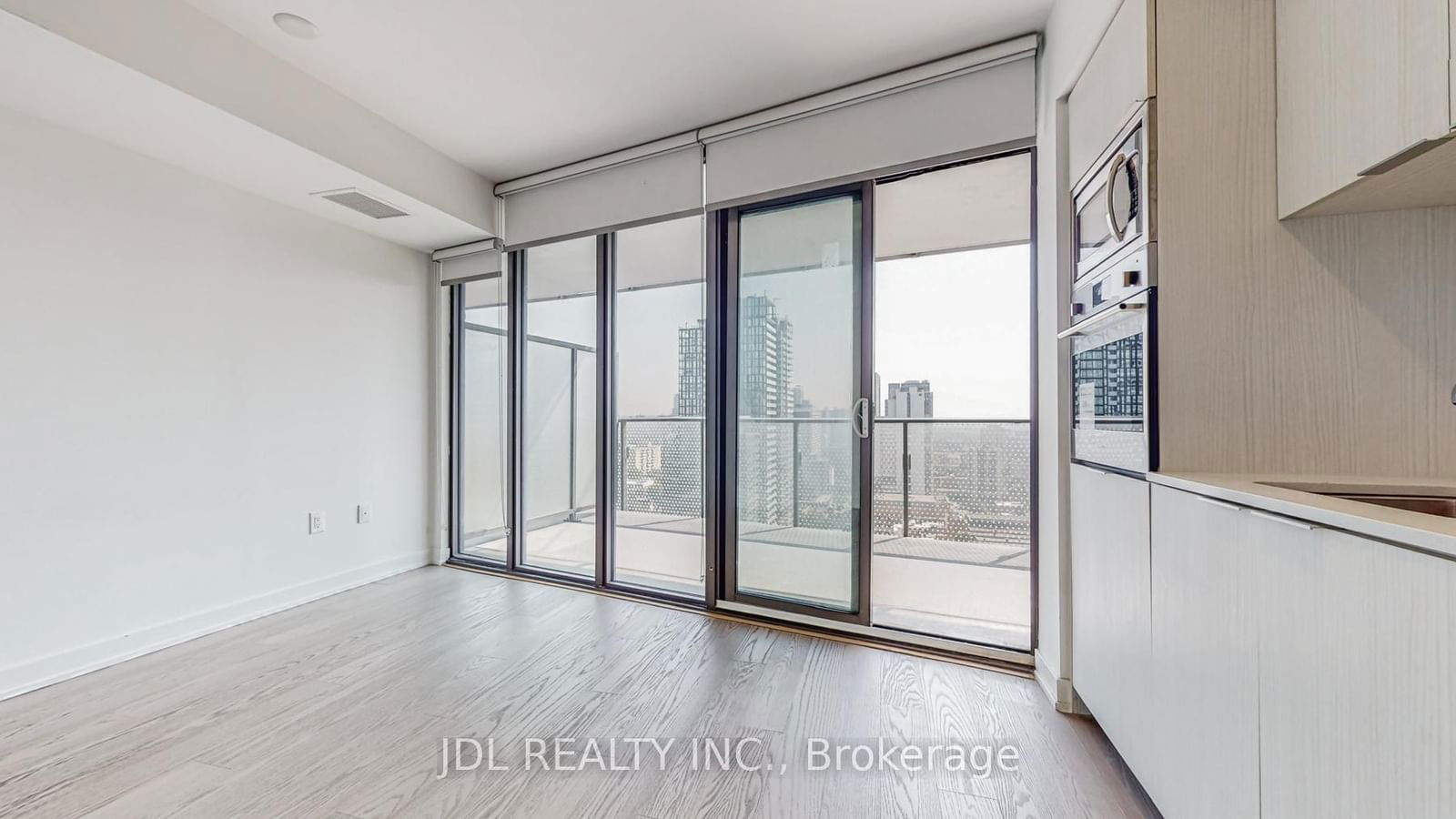 11 Wellesley St W, unit 2212 for rent