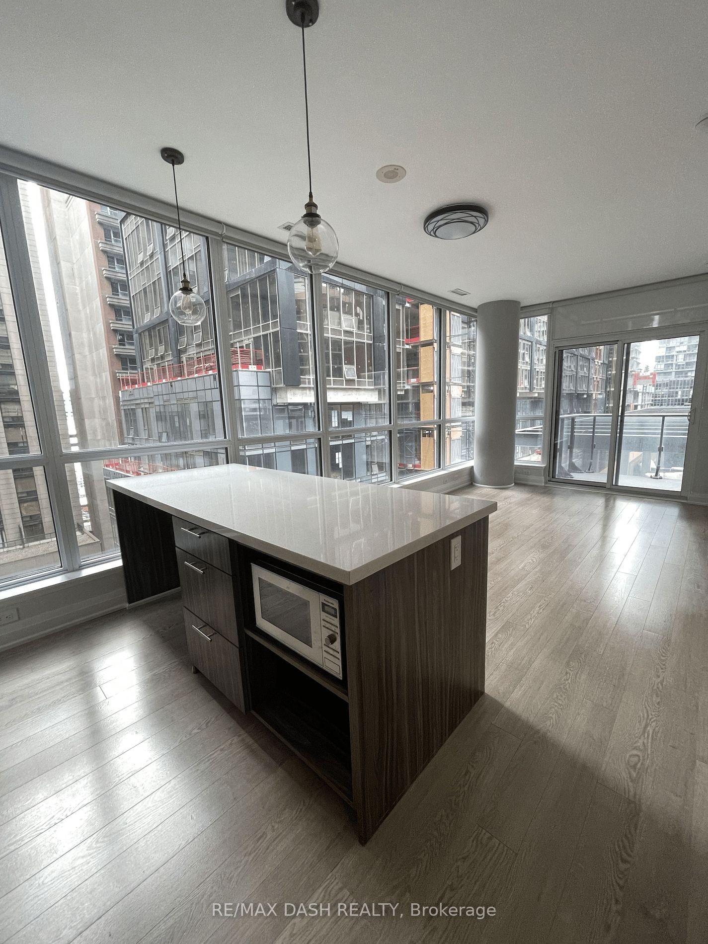 8 Mercer St, unit 708 for rent