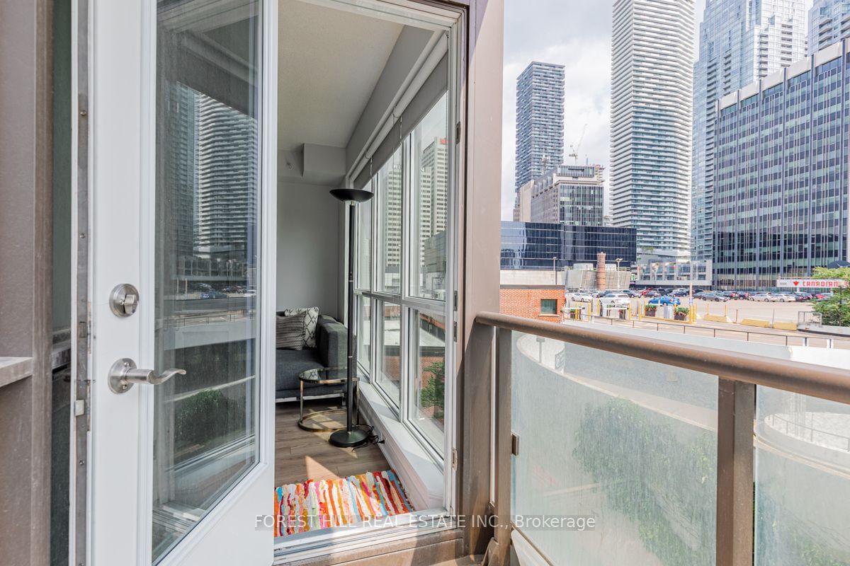 60 Berwick Ave, unit 501 for sale