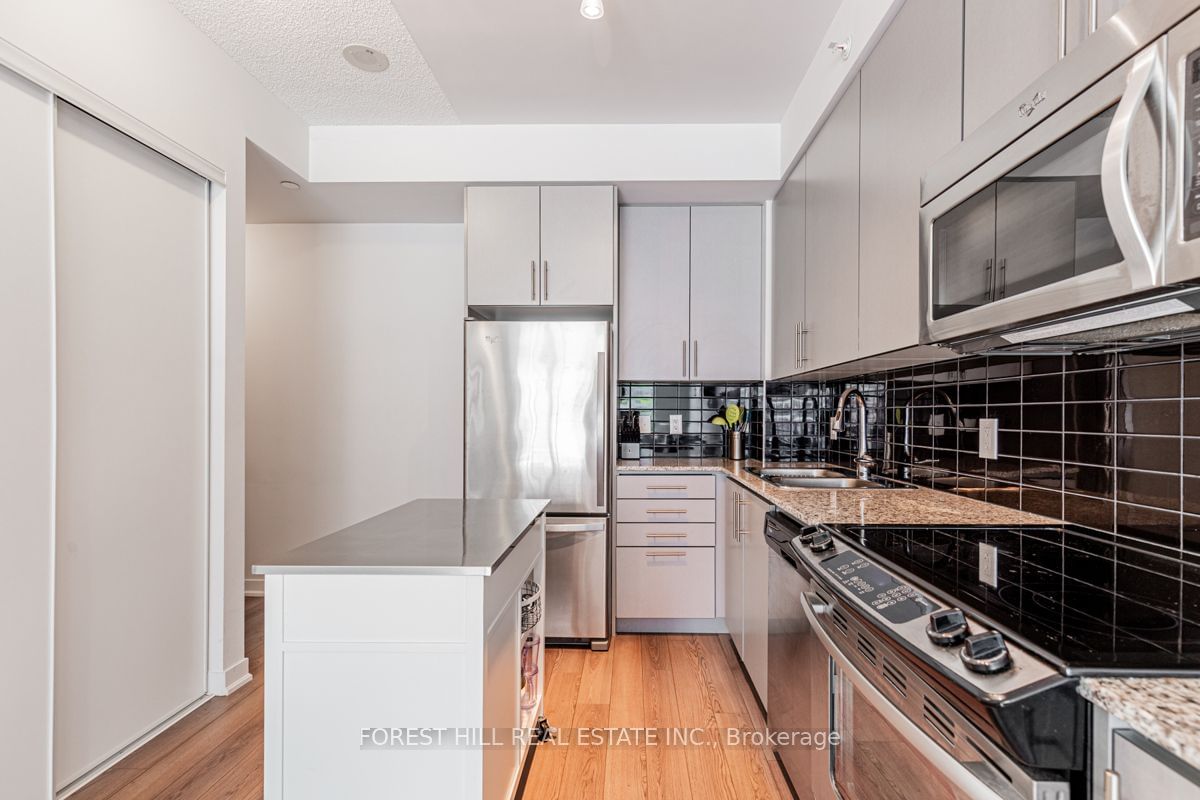 60 Berwick Ave, unit 501 for sale