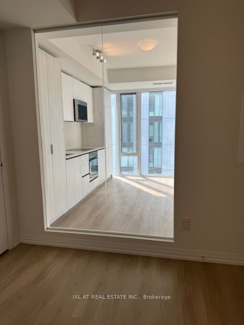 28 Widmer St, unit 3721 for rent