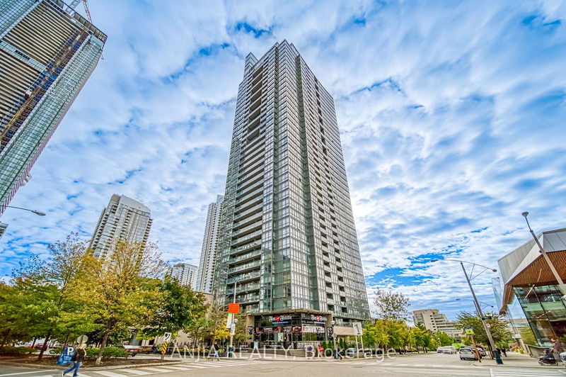 15 Fort York Blvd, unit 1803 for sale