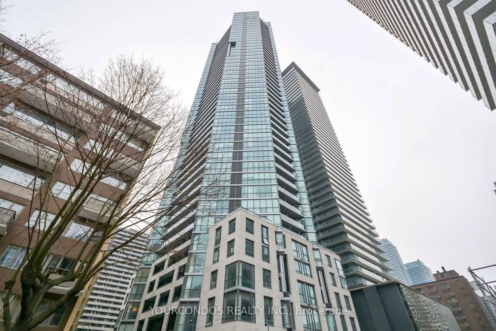 45 Charles St E, unit 2003 for rent