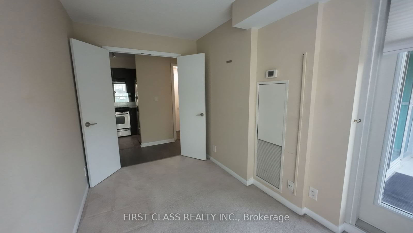 96 St Patrick St, unit 401 for rent