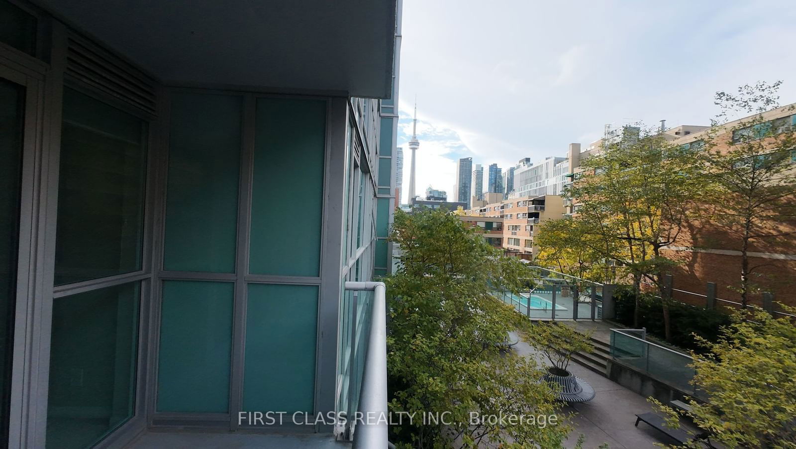 96 St Patrick St, unit 401 for rent