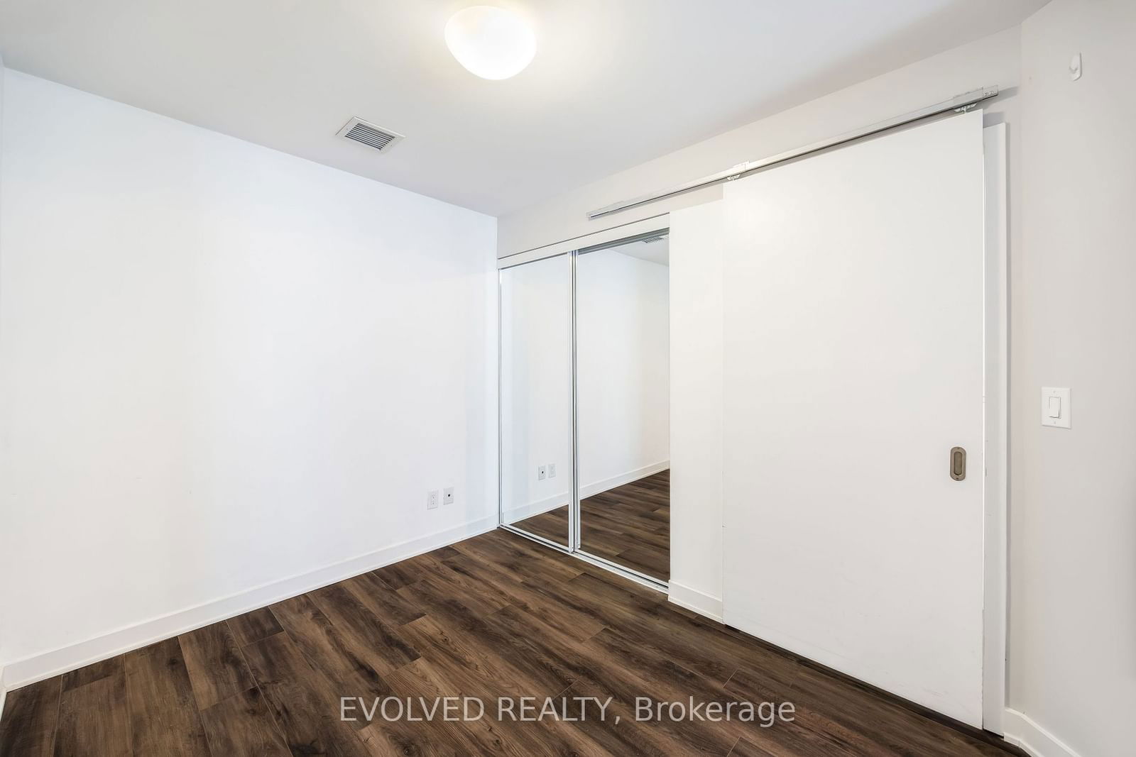 55 Regent Park Blvd, unit 527 for rent