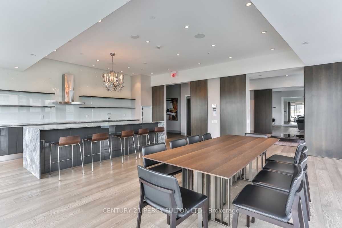 1815 Yonge St, unit 2505 for rent