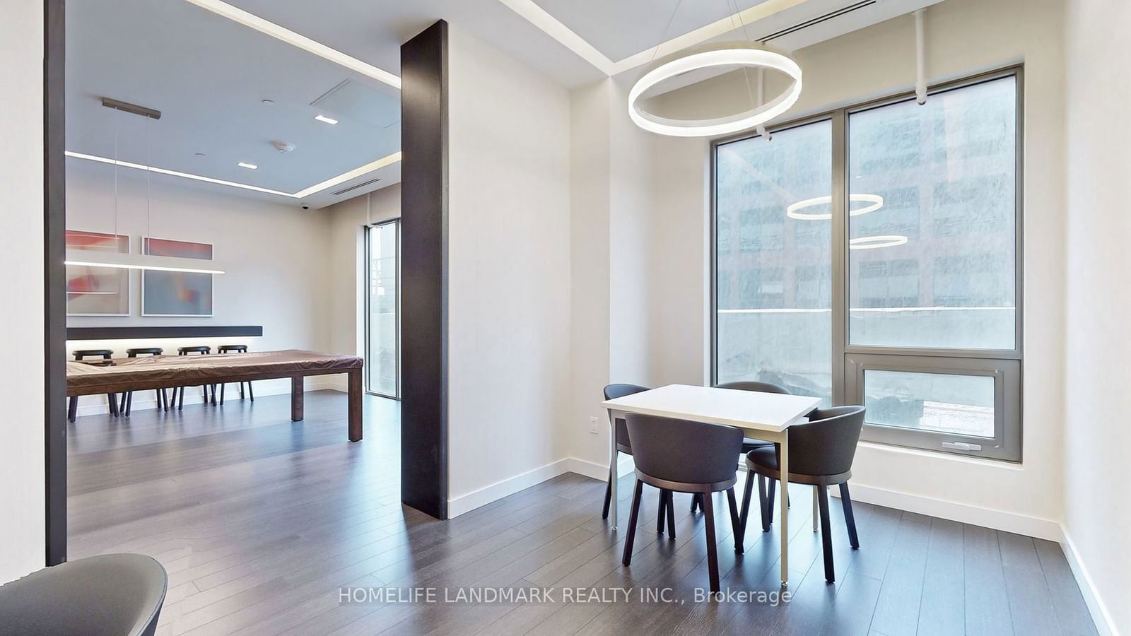 2221 Yonge St, unit 3705 for sale