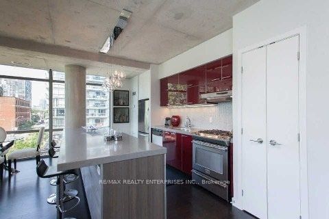 55 Stewart St, unit 429 for rent