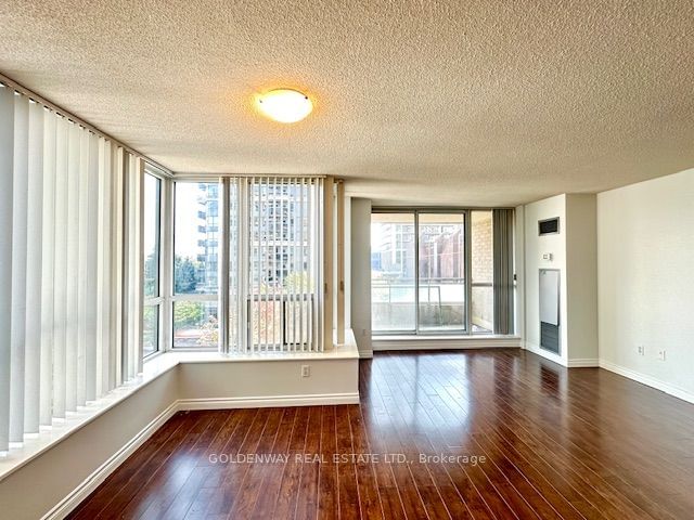 29 Pemberton Ave, unit 408 for rent