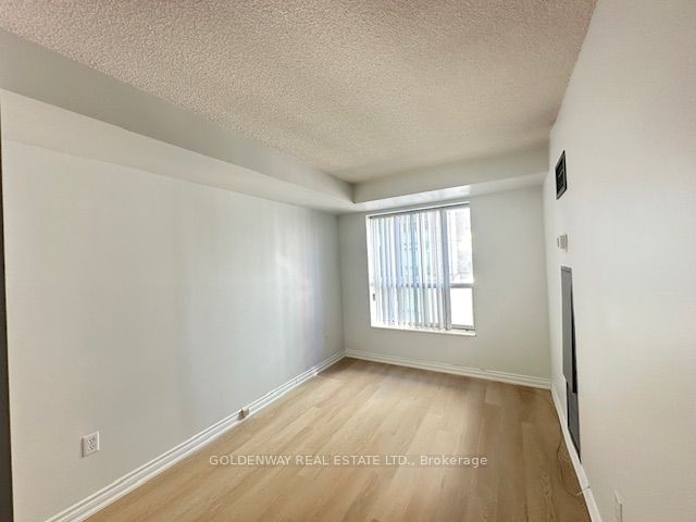 29 Pemberton Ave, unit 408 for rent