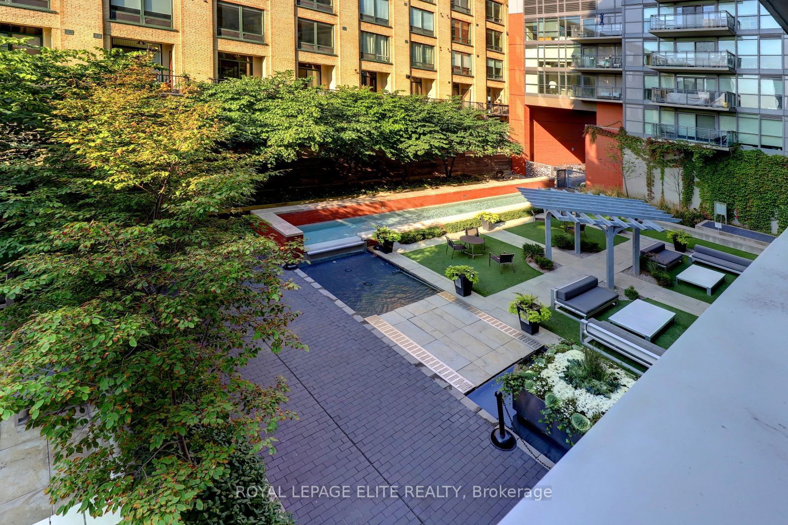 775 KING St, unit 205 for sale