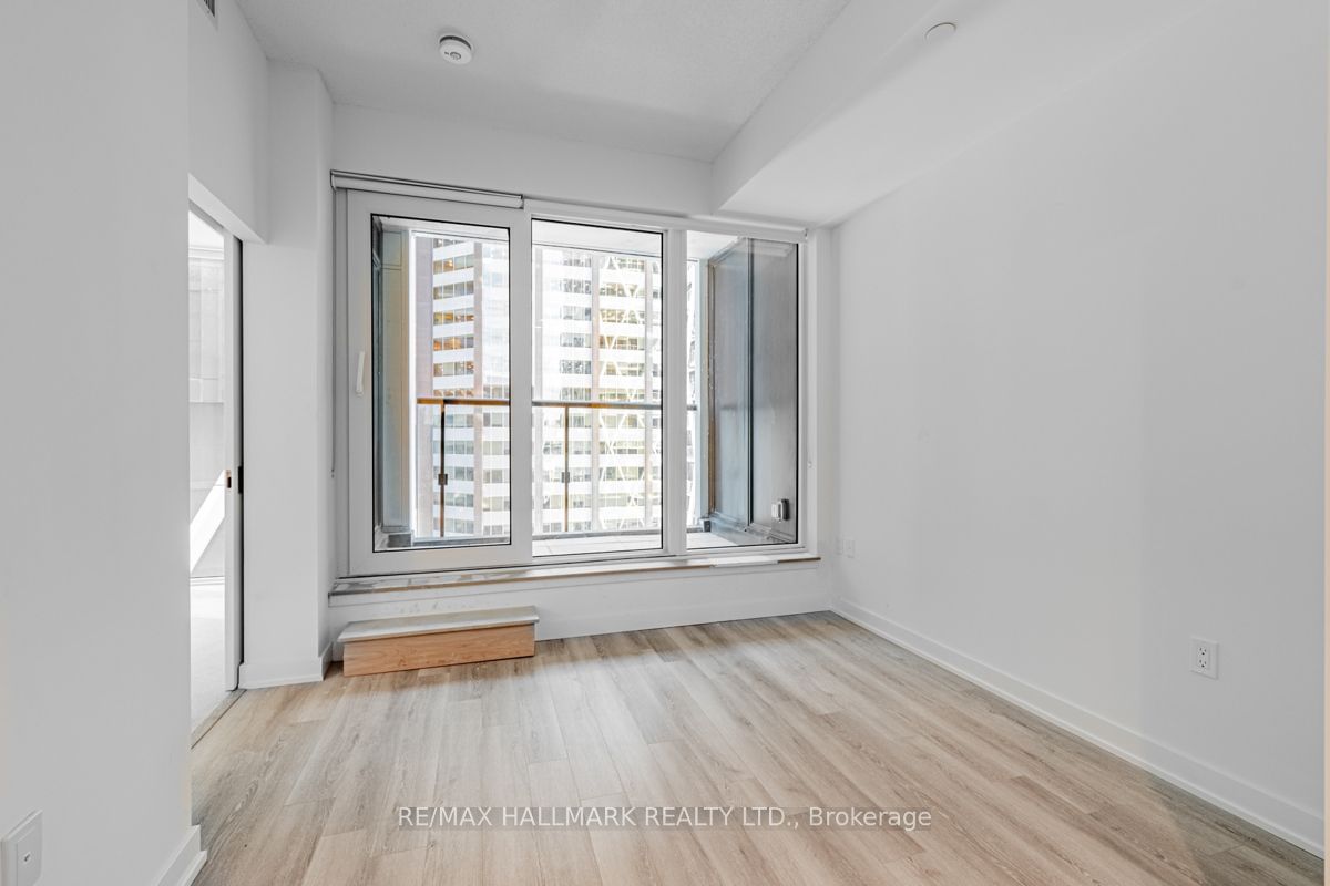 121 St Patrick St, unit 1420 for rent