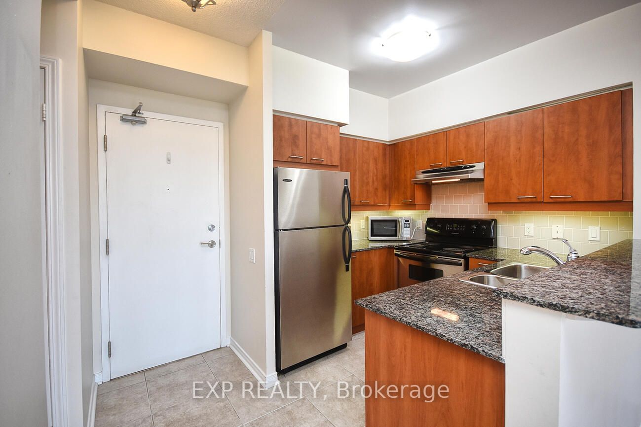 485 Rosewell Ave E, unit 510 for rent