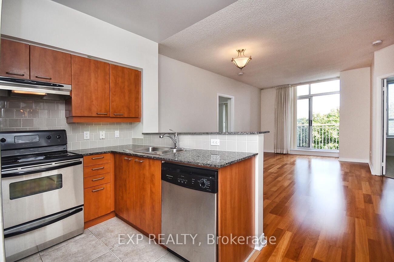 485 Rosewell Ave E, unit 510 for rent