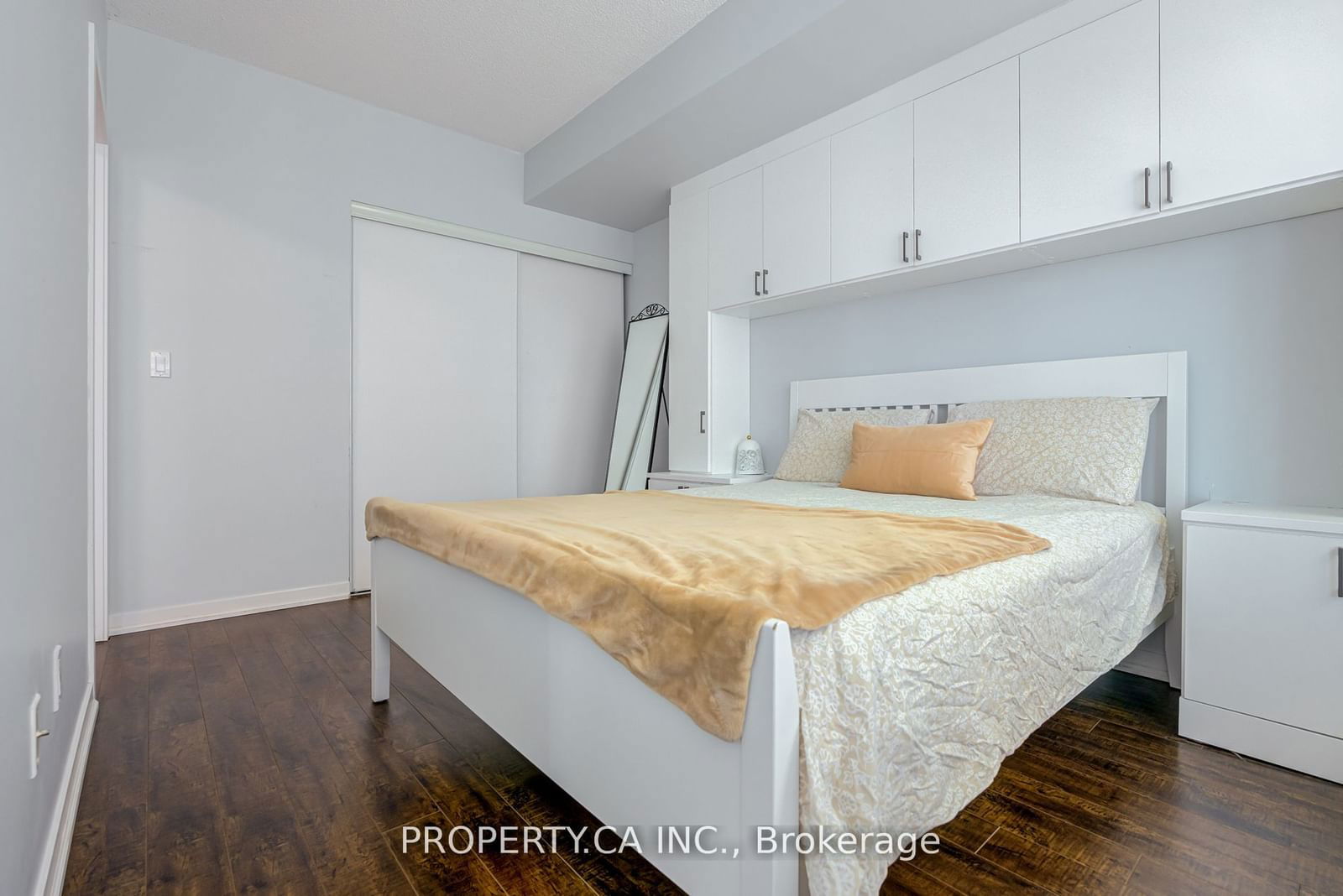 59 East Liberty St, unit 705 for rent