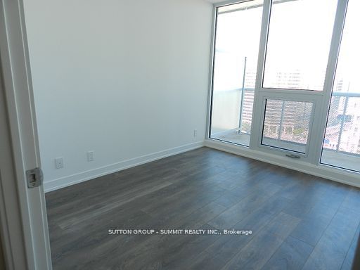 15 Holmes Ave, unit 2007 for rent