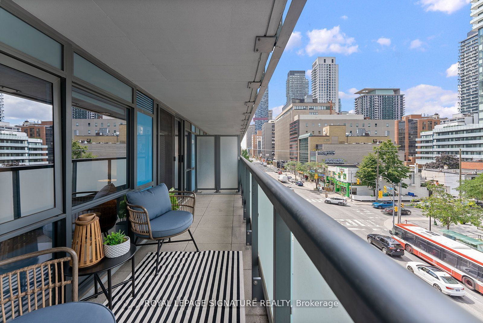 125 Redpath Ave, unit 305 for sale