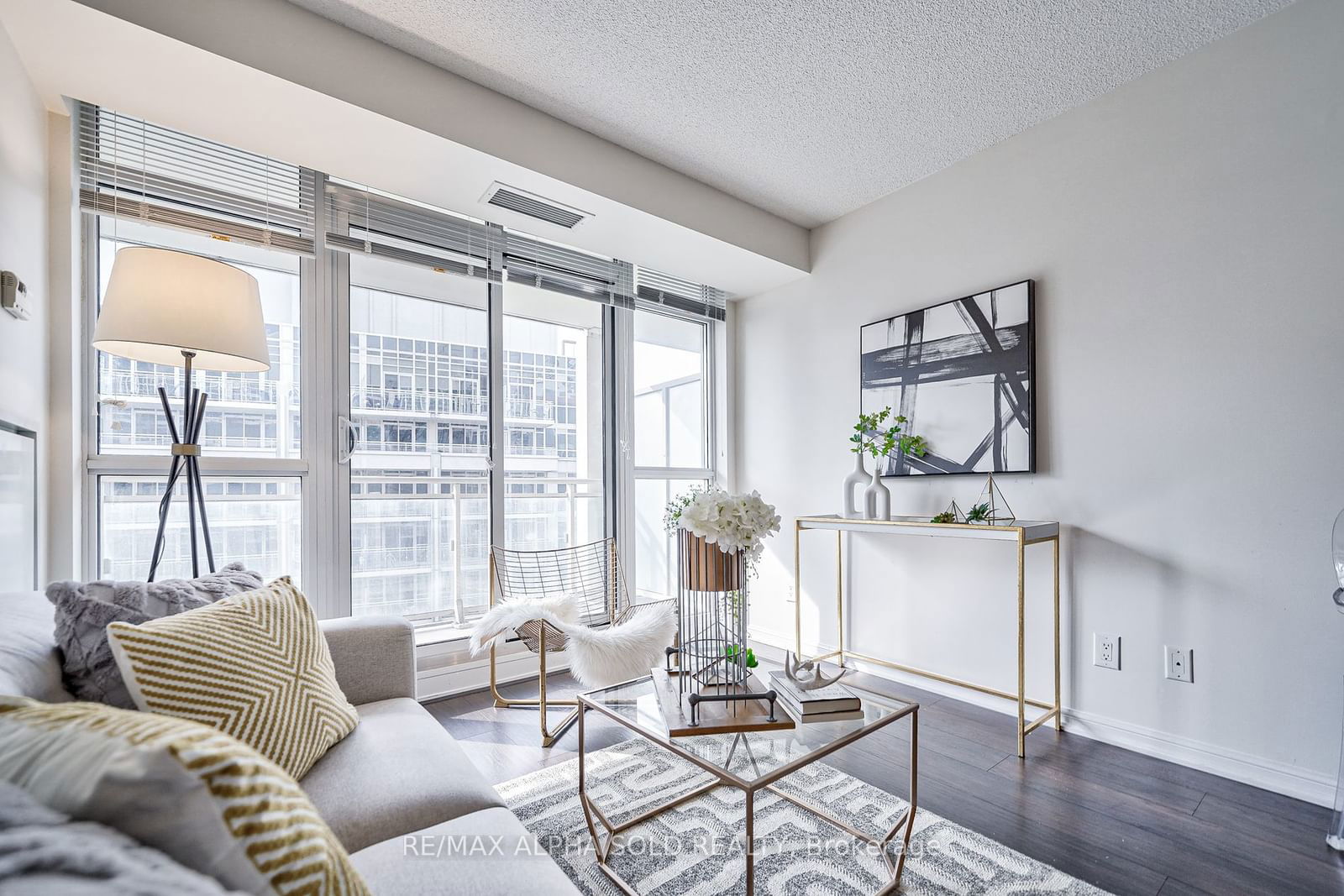 38 Grand Magazine St, unit 1843 for sale