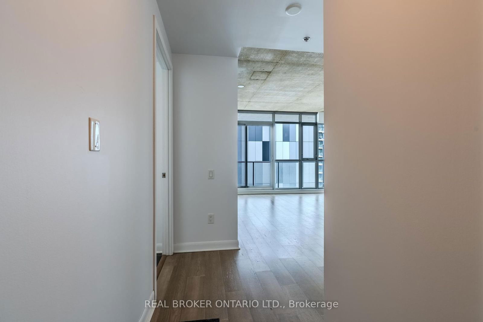 375 King St W, unit 2906 for sale