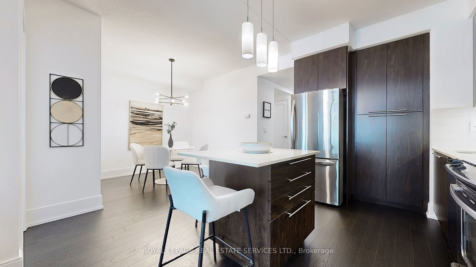 25 Broadway Ave, unit 1806 for sale