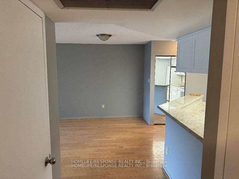 1001 Bay St, unit 615 for rent