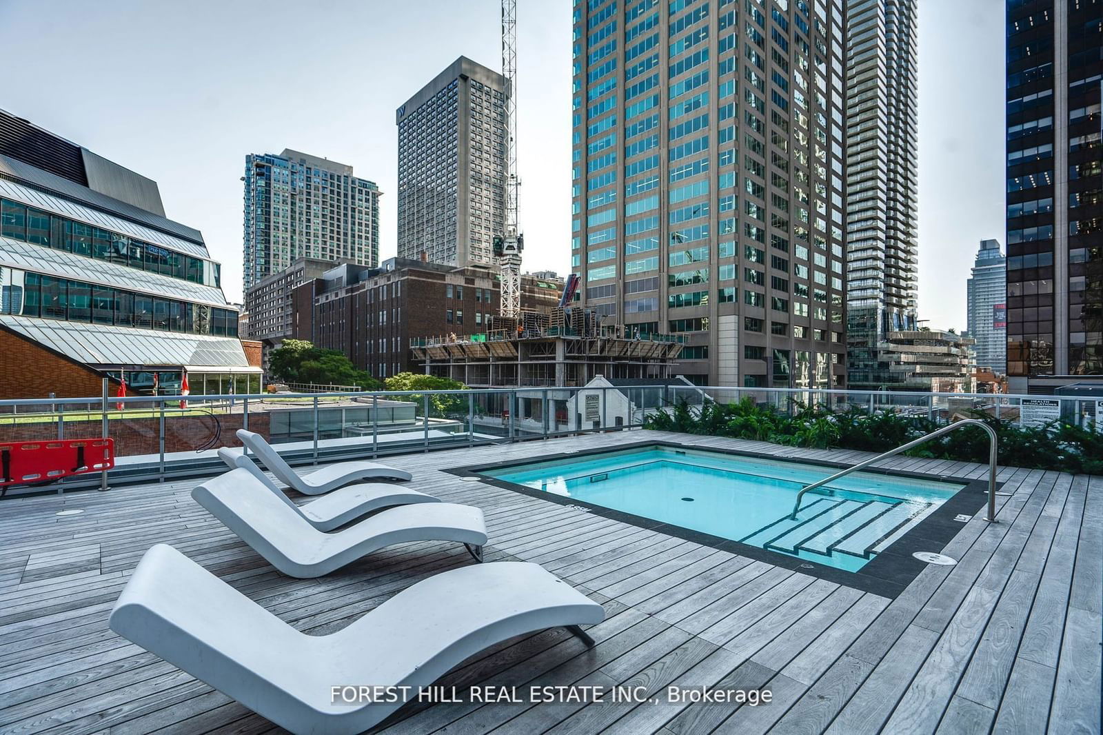 1 Yorkville Ave, unit 802 for rent