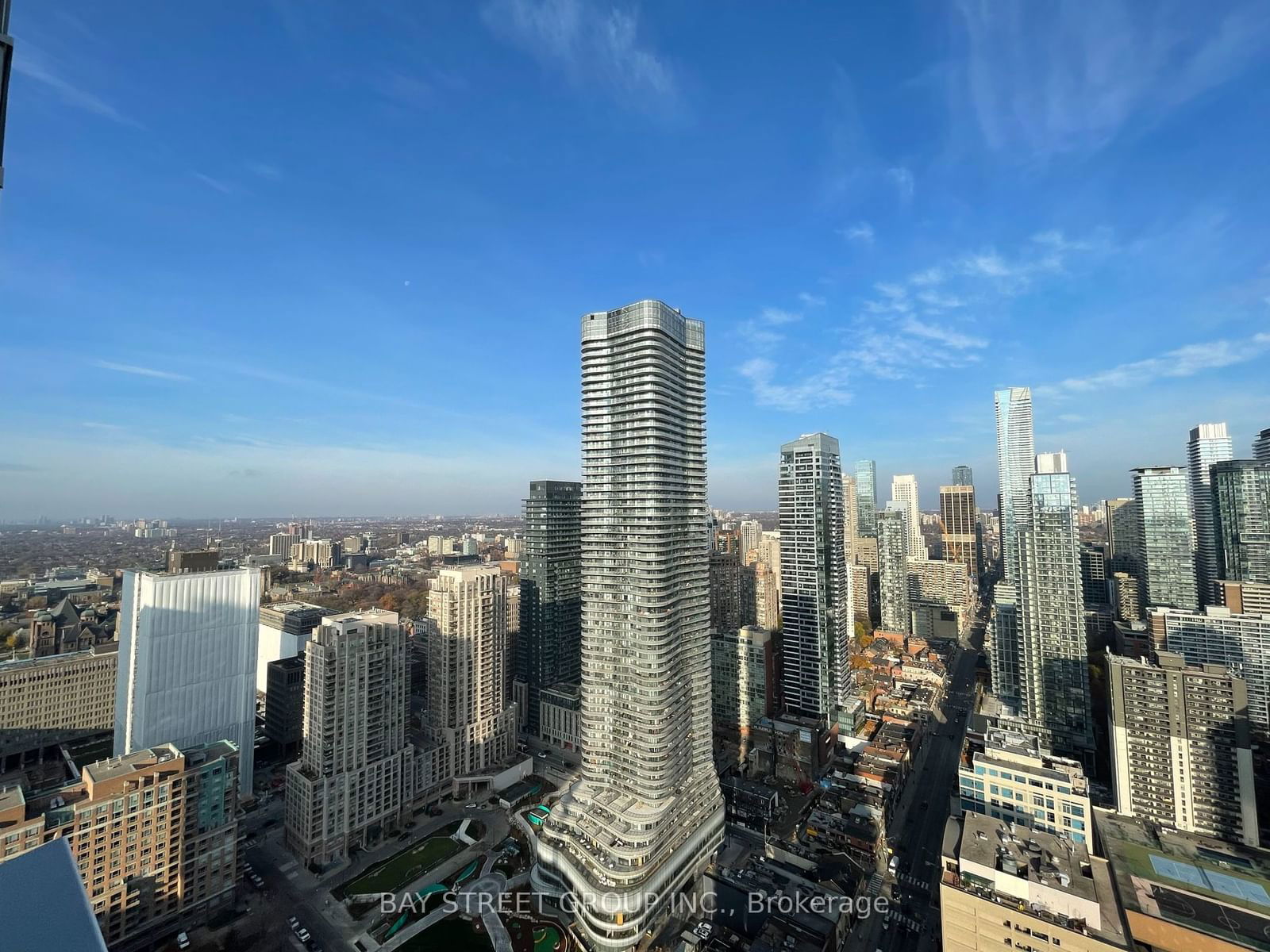 501 Yonge St, unit 4104 for rent