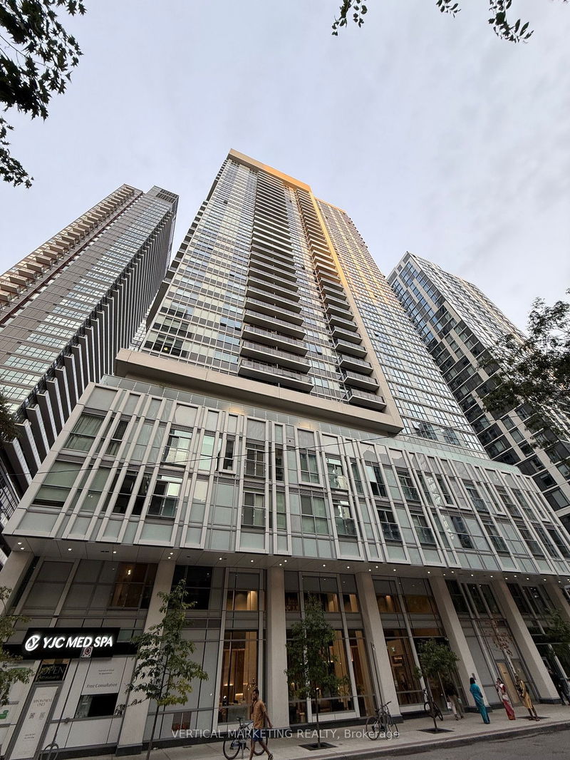 77 Mutual St, unit 2404 for sale