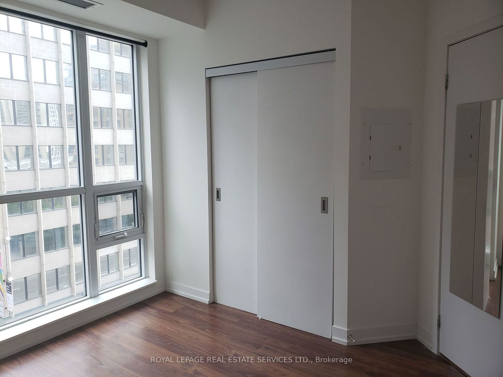 98 Lillian St, unit 520 for rent