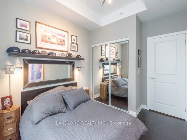 8 Mercer St, unit 1812 for rent