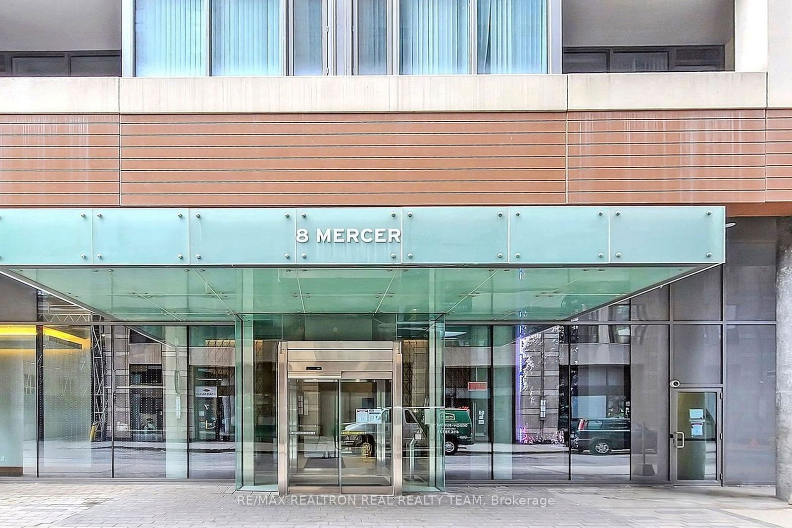 8 Mercer St, unit 1702 for rent