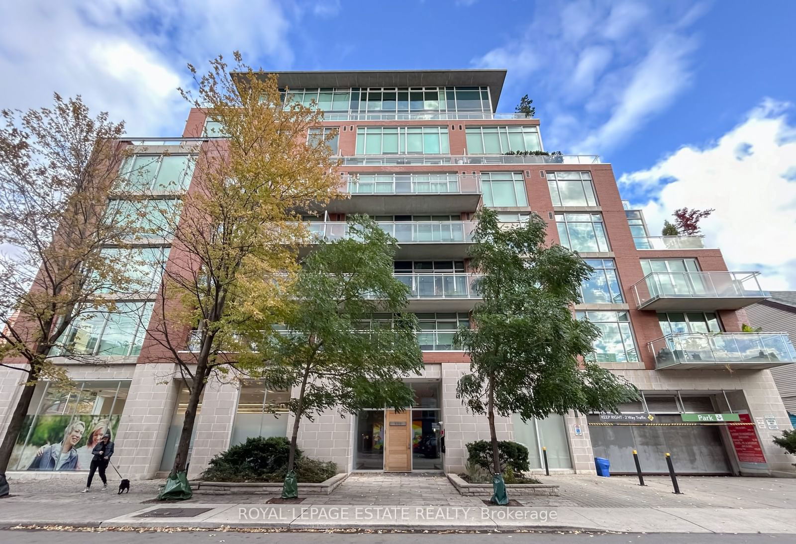 Ideal Lofts, West End, Toronto