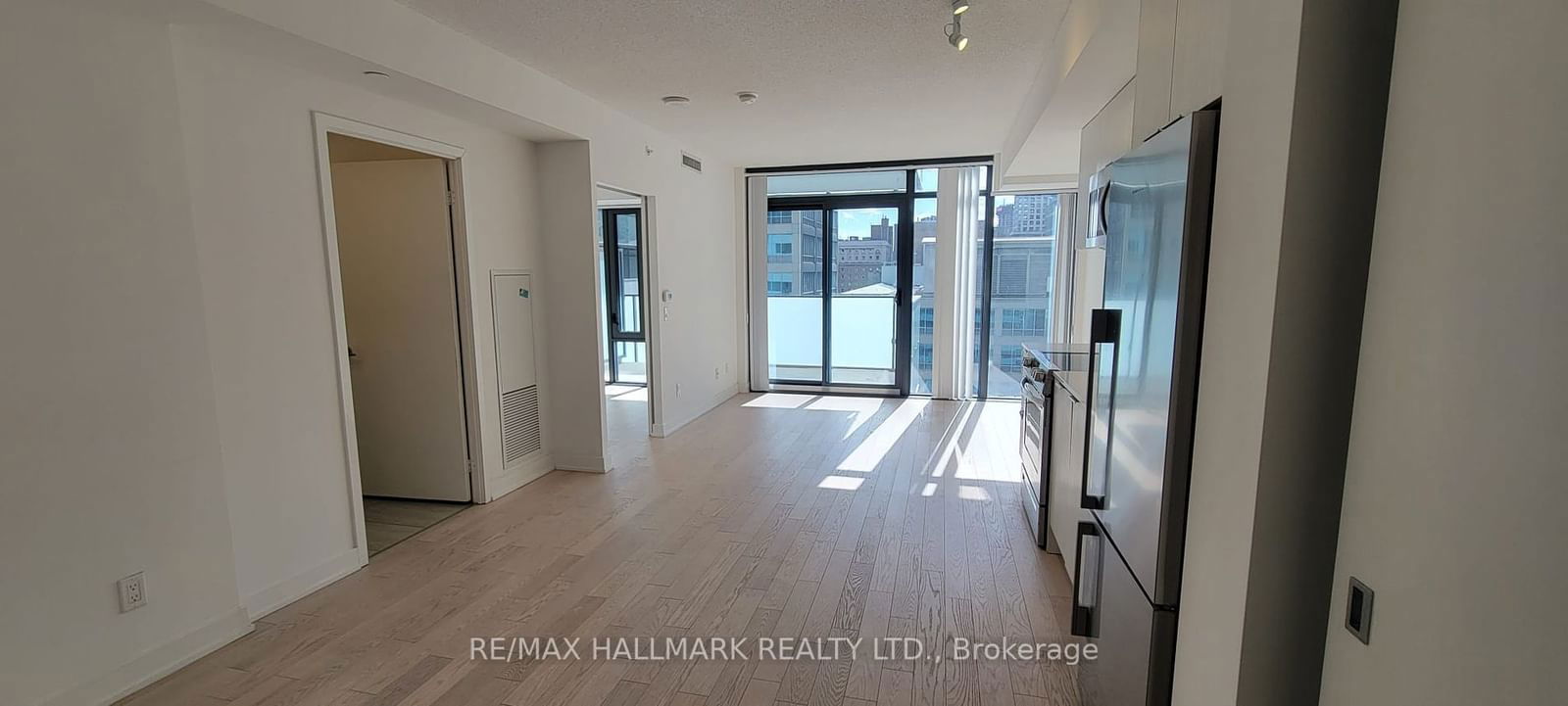 25 Richmond St E, unit 1509 for sale