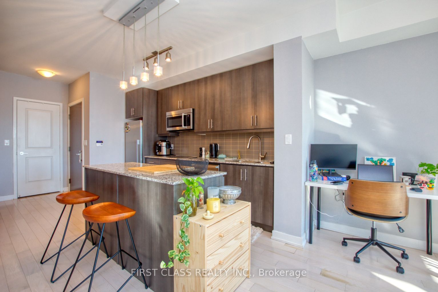 1 The Esplanade, unit 3209 for rent