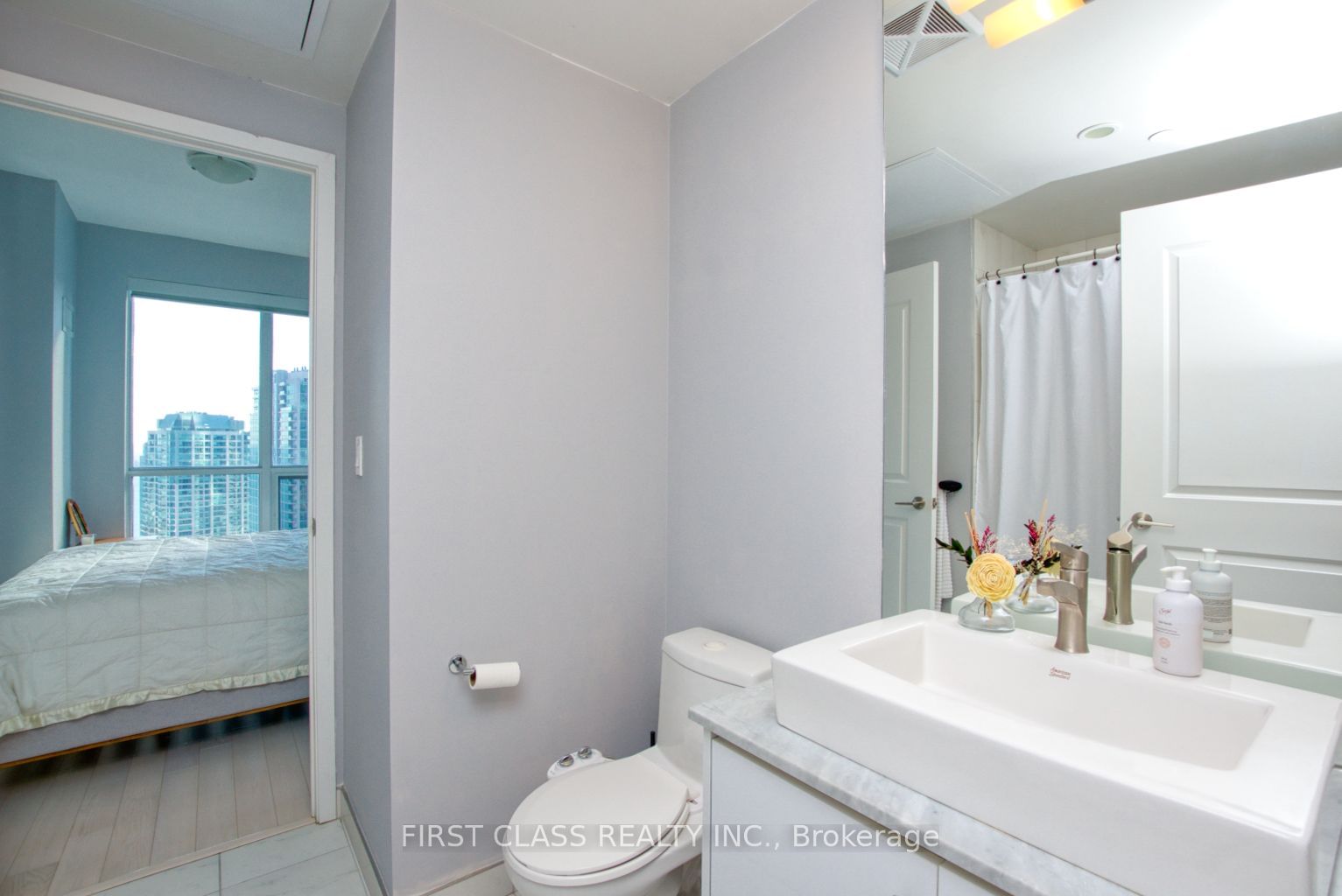 1 The Esplanade, unit 3209 for rent