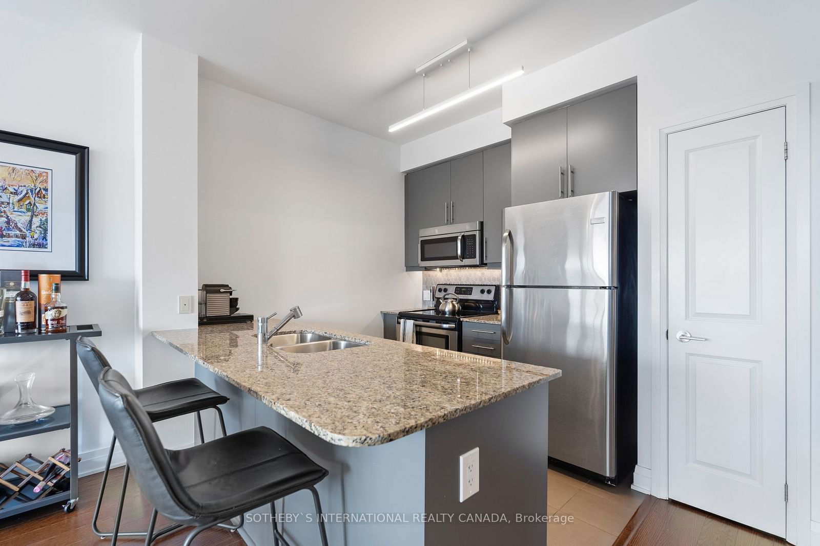 530 St Clair Ave W, unit 1009 for sale