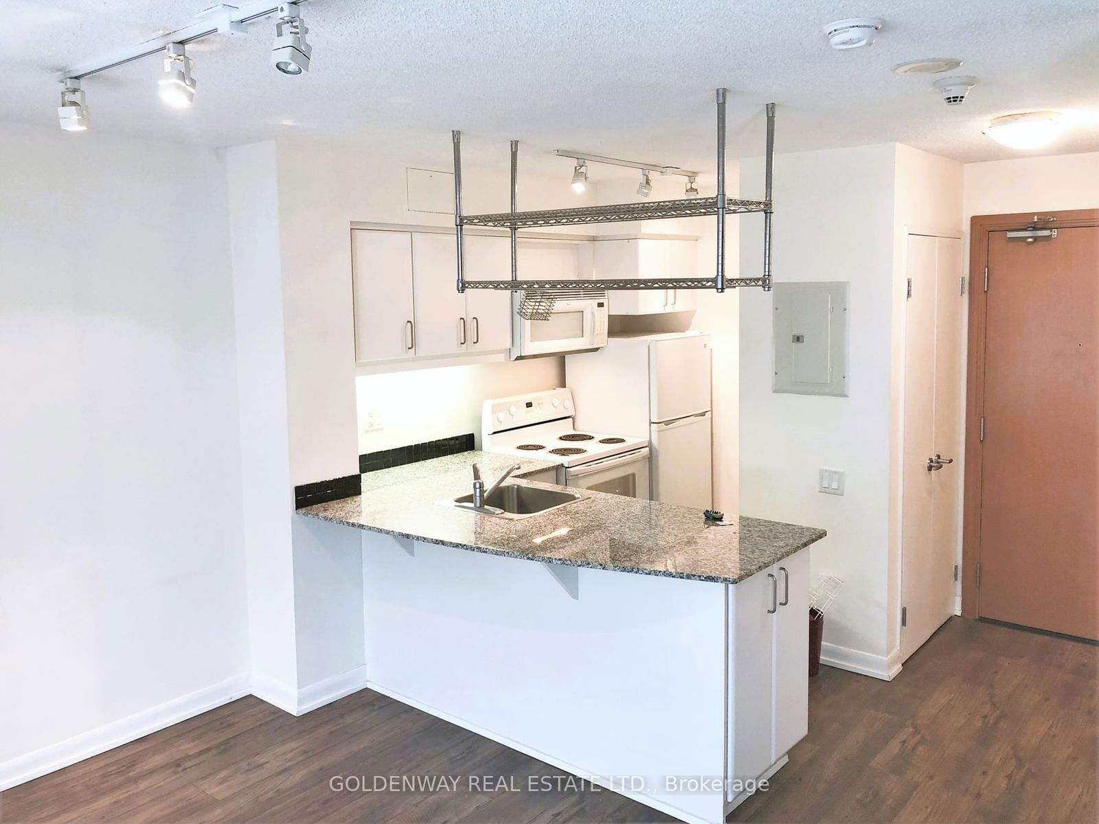 33 Sheppard Ave E, unit 2509 for rent