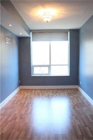 38 William Carson Cres, unit PH11 for rent