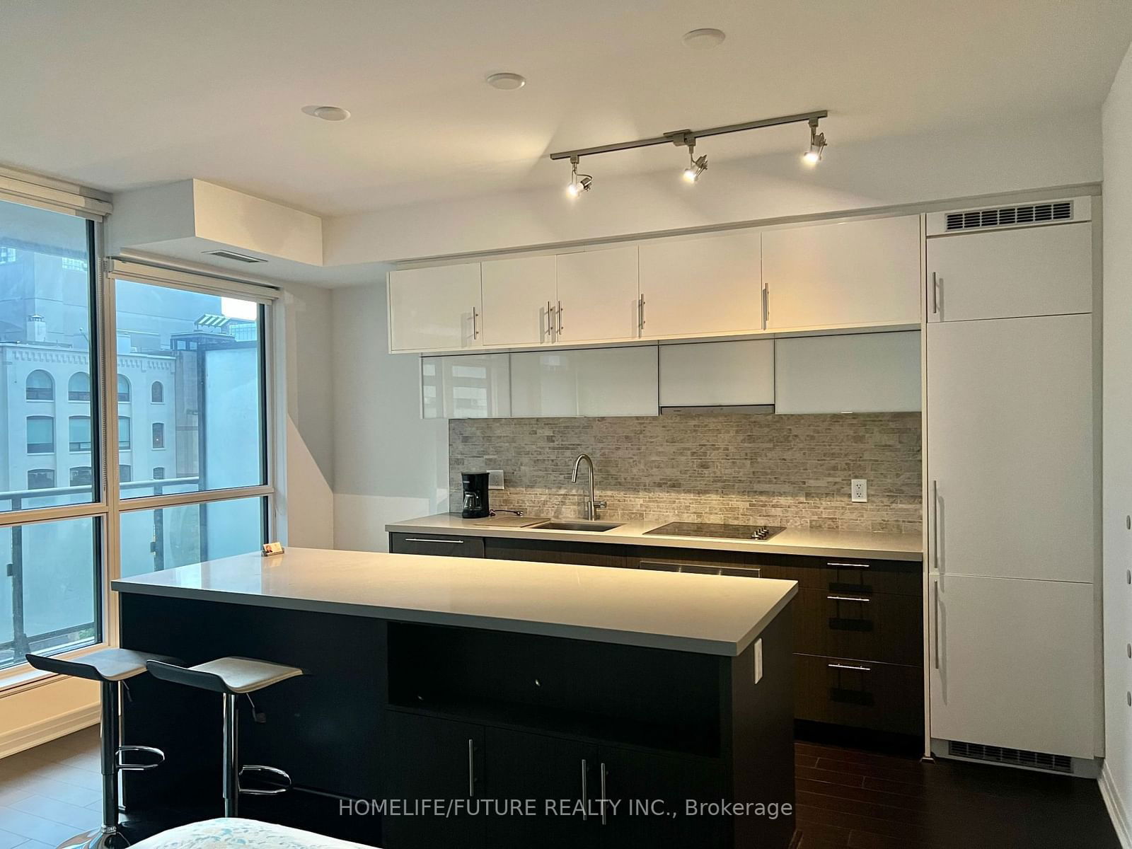 8 Mercer St, unit 402 for rent