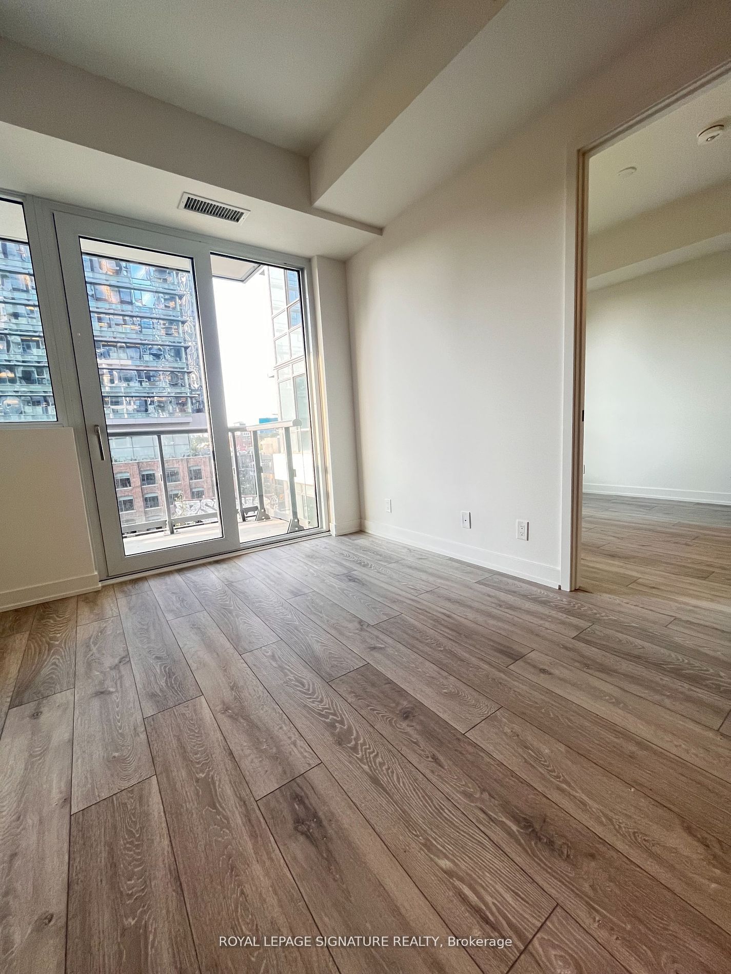 108 Peter St, unit 601 for rent