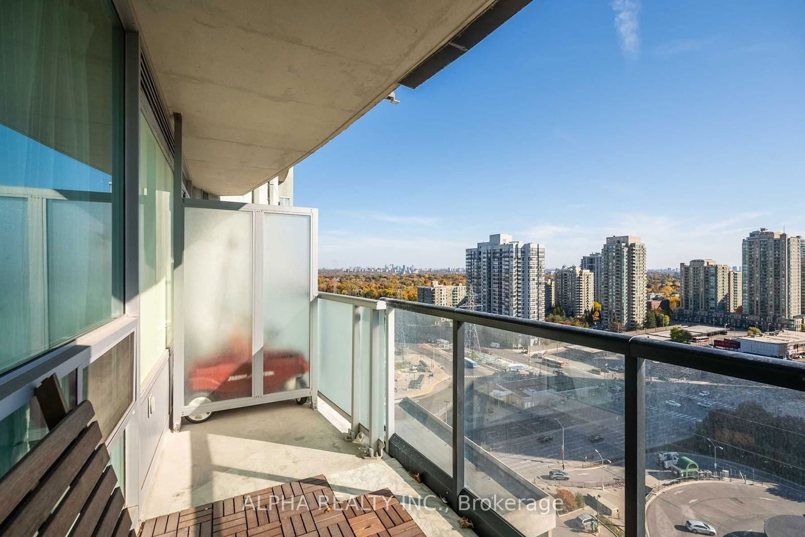 5740 Yonge St, unit 1901 for rent