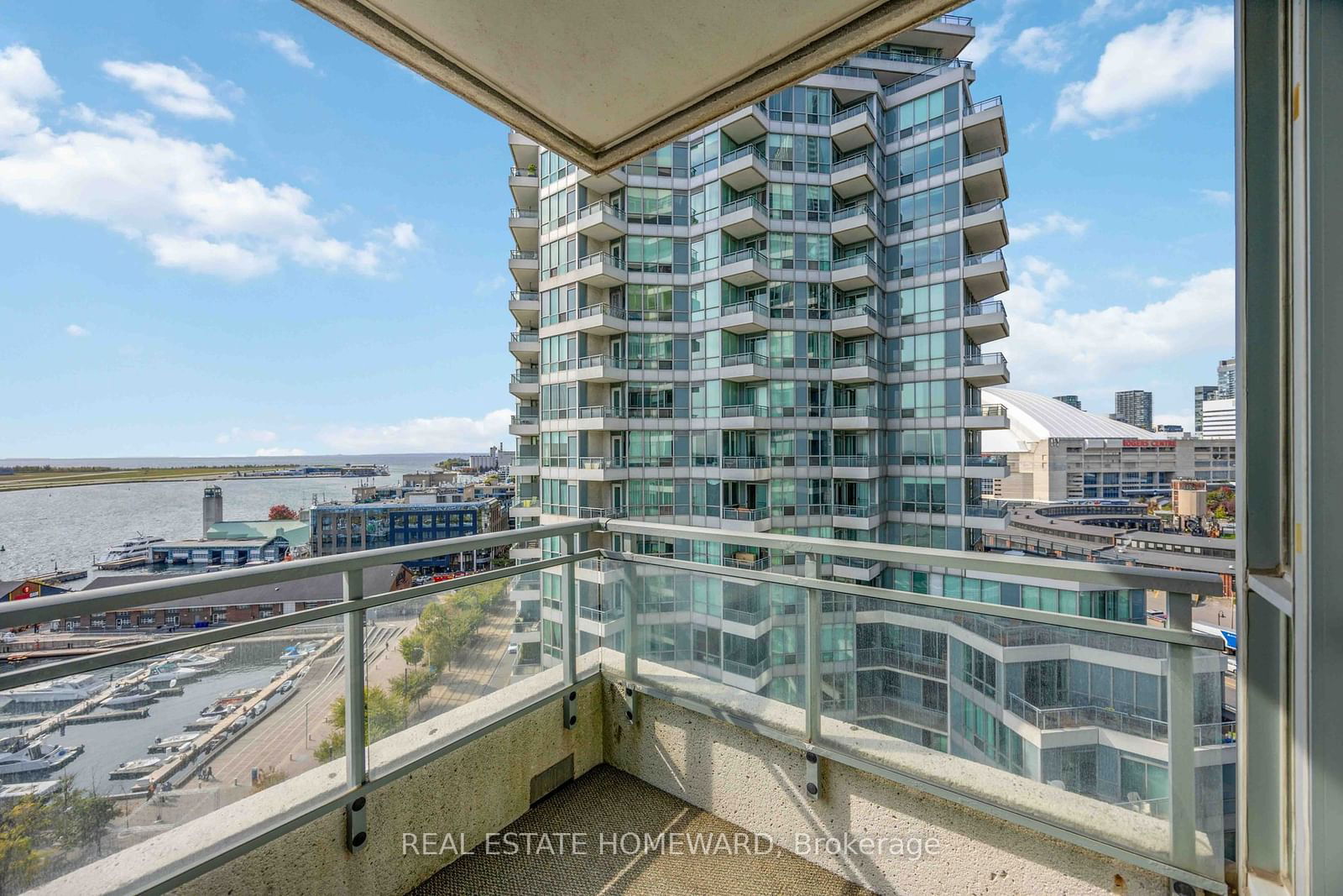 228 Queens Quay W, unit 1708 for sale