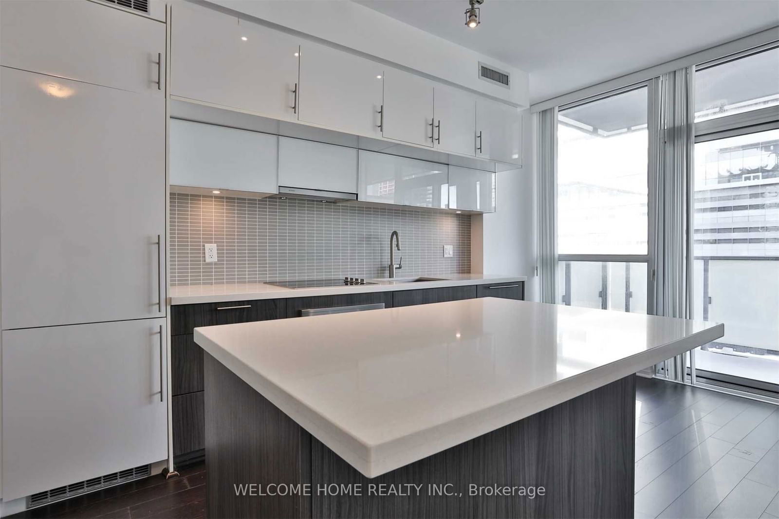 8 Mercer St, unit 601 for rent