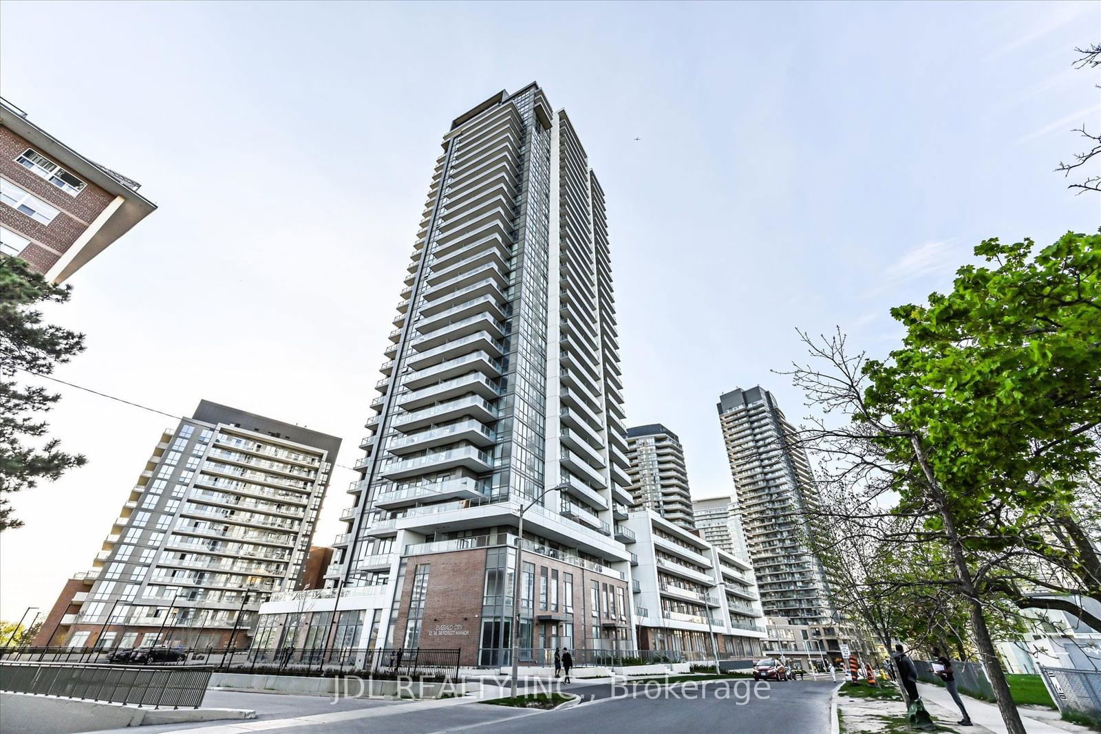 32 Forest Manor Rd, unit 3308 for sale