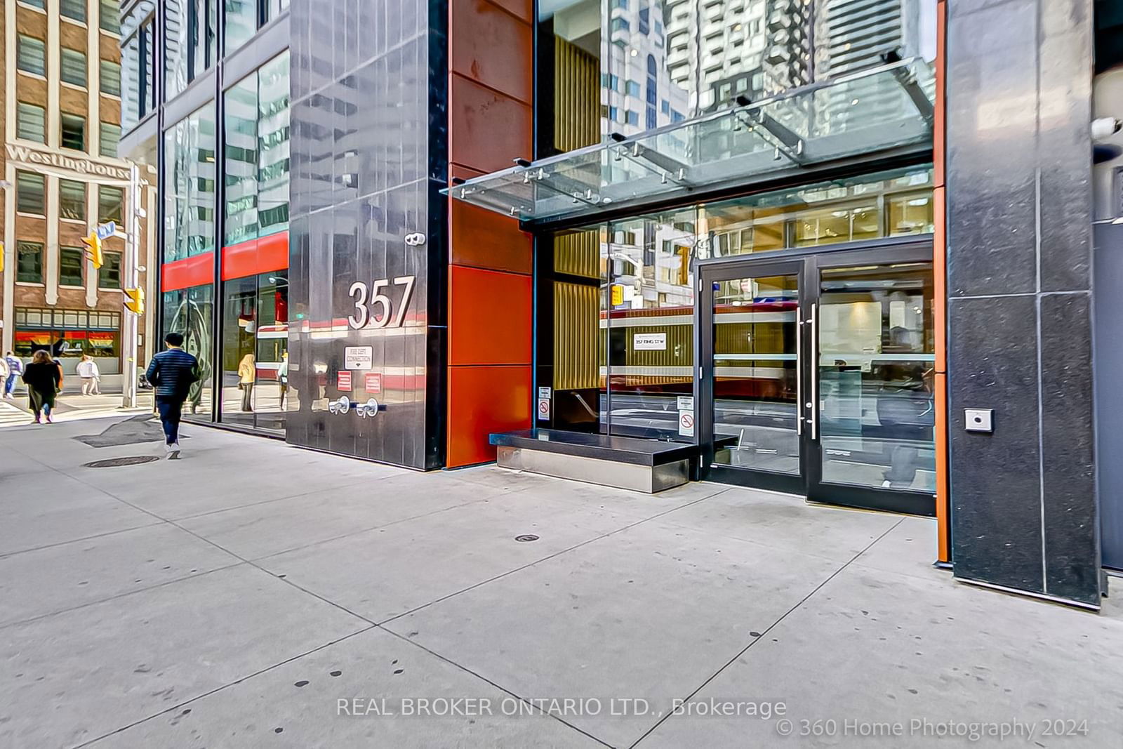 357 King St W, unit 1601 for sale