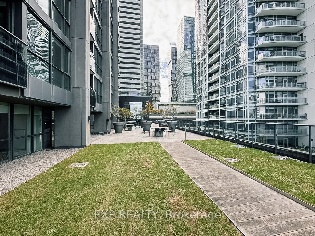 295 Adelaide St W, unit 2410 for rent