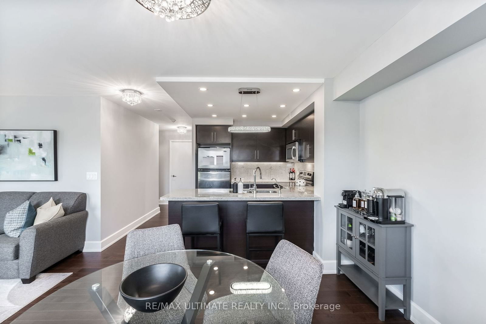 676 Sheppard Ave E, unit 414 for sale