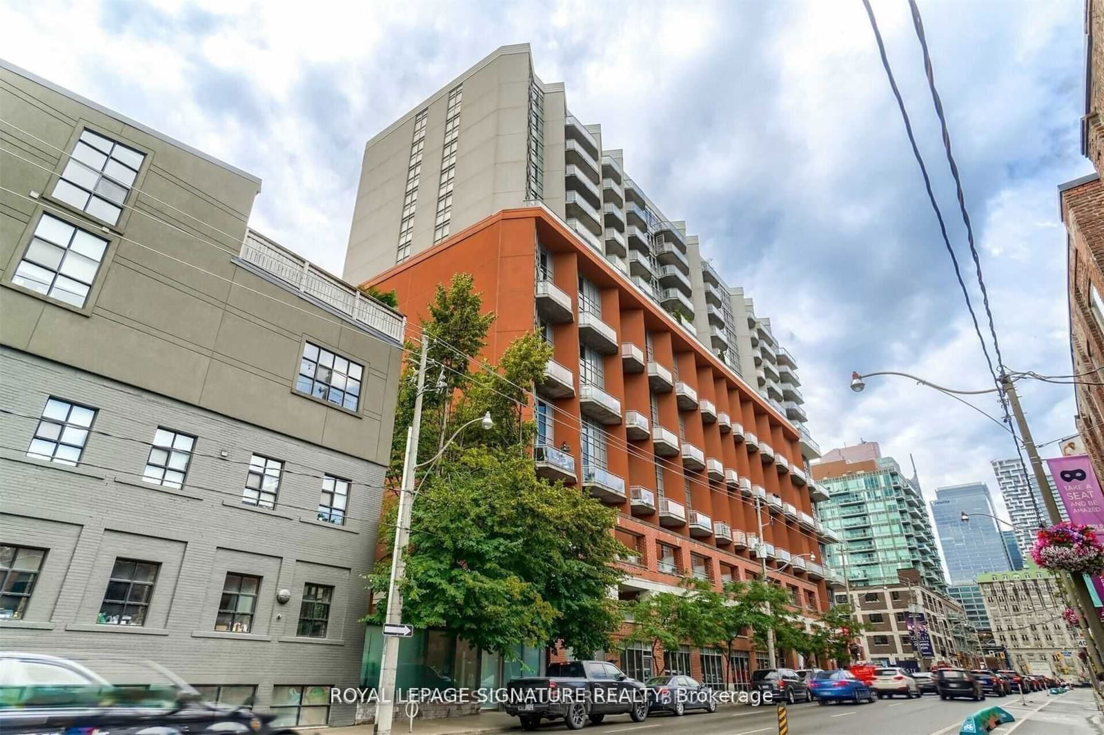 255 Richmond St E, unit 1011 for rent